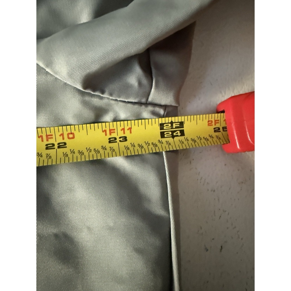 American Rag Nylon Jacket. Size Large. Outer Shell. Gray‎ Excellent Condition - Picture 5 of 6